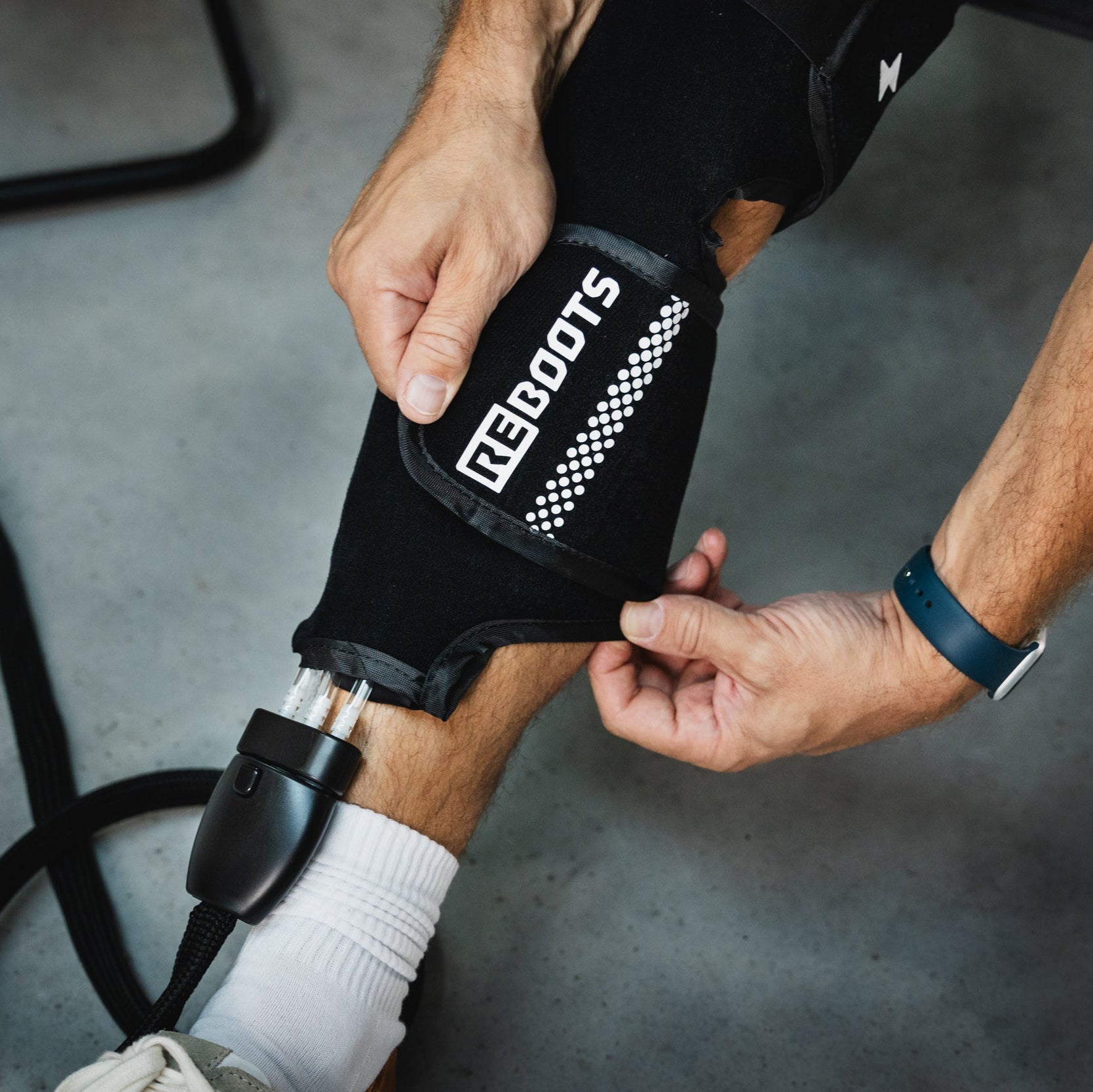 reboots-cryo-cuff-knie-manschette-k-ltetherapie-kompression image 5