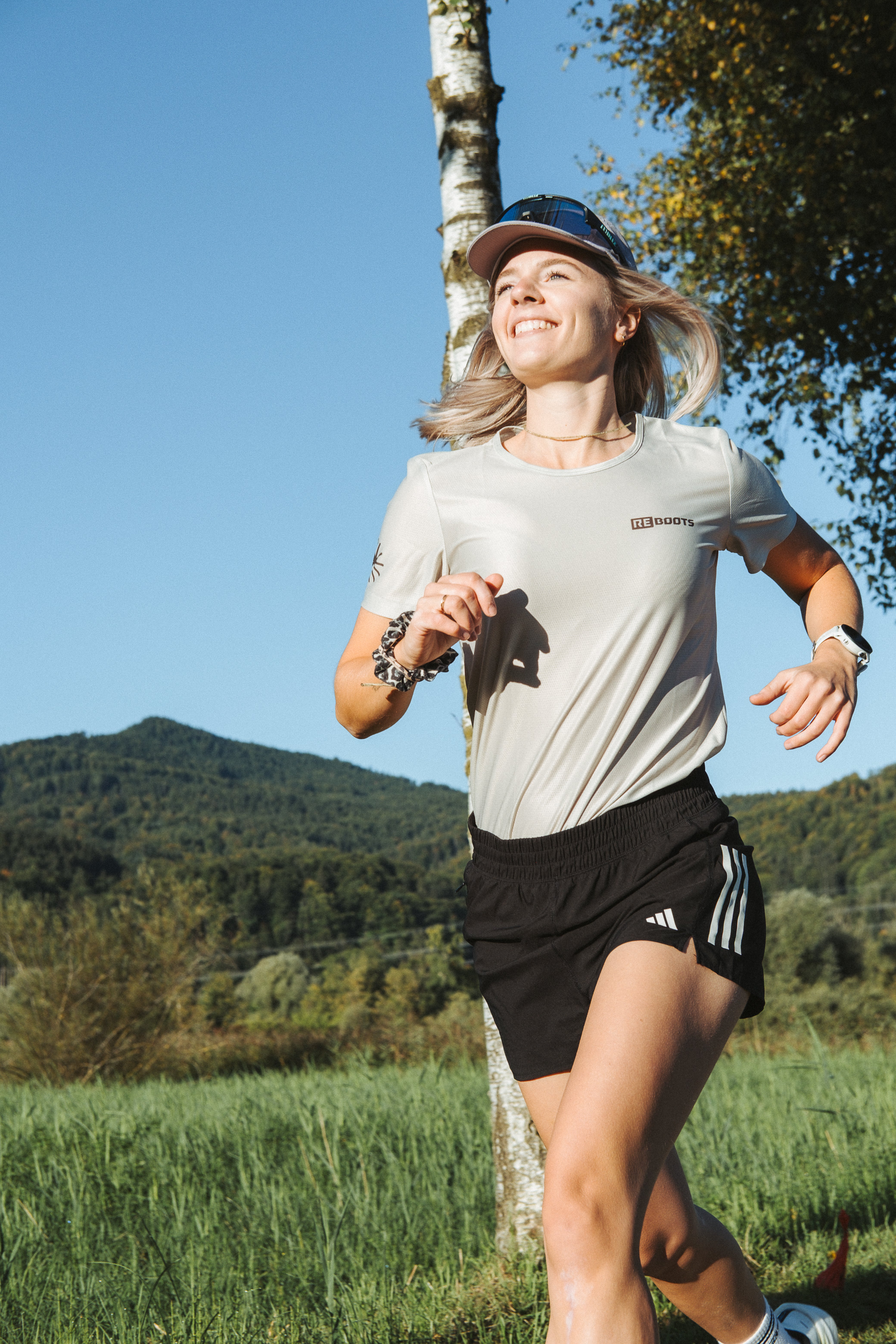 reboots-one-running-shirt-damen-laufshirt-gr-m image 2